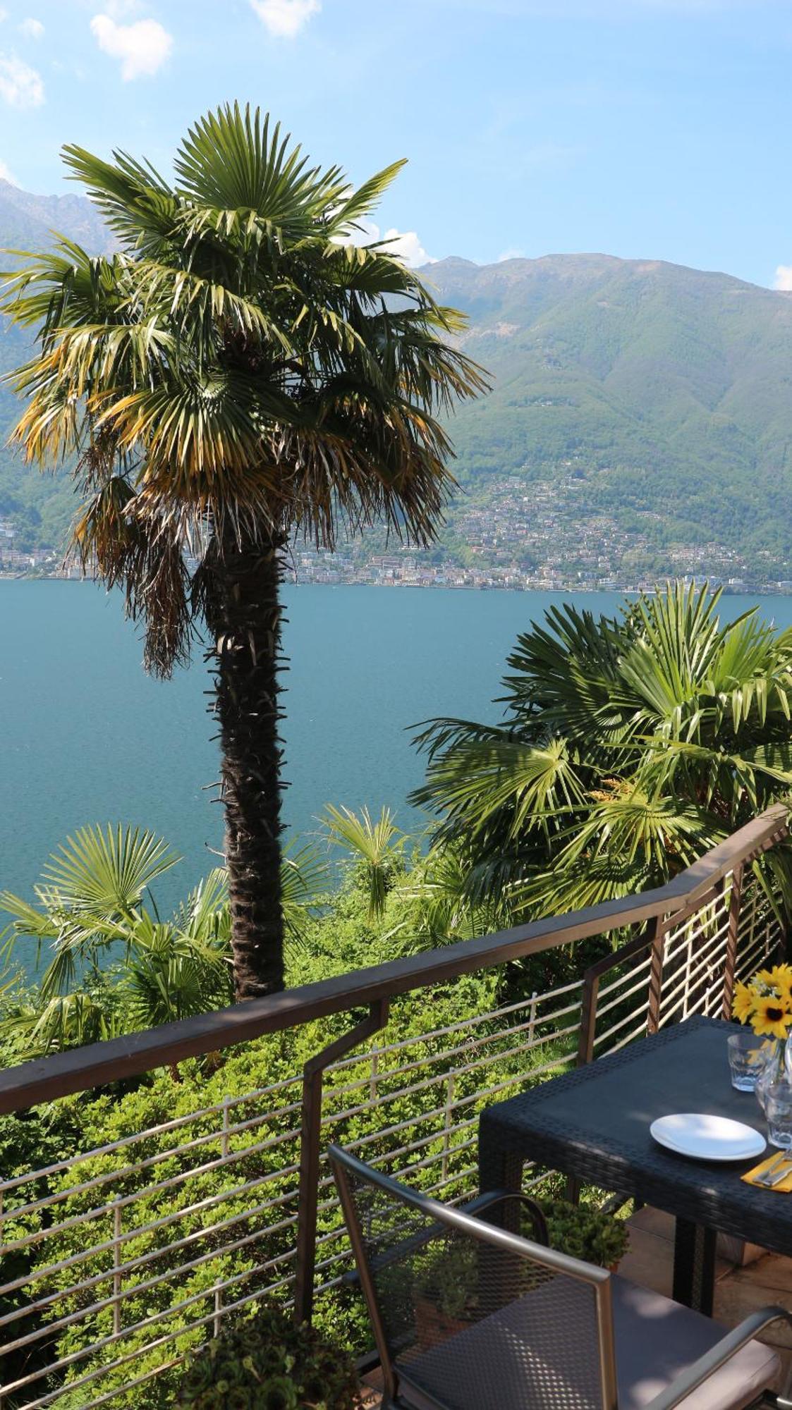 Apartament Casa Roccia Pino Lago Maggiore Zewnętrze zdjęcie